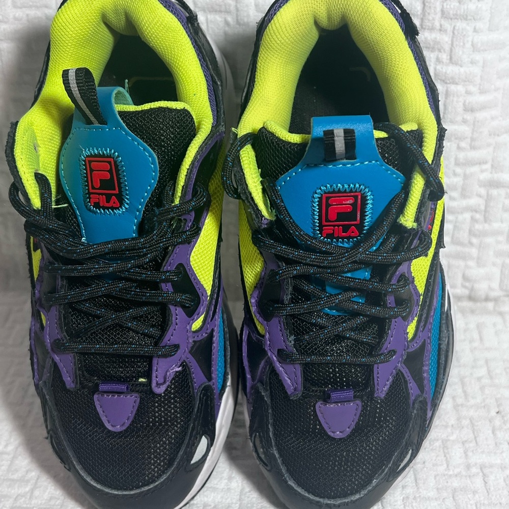 Youth Fila shoes